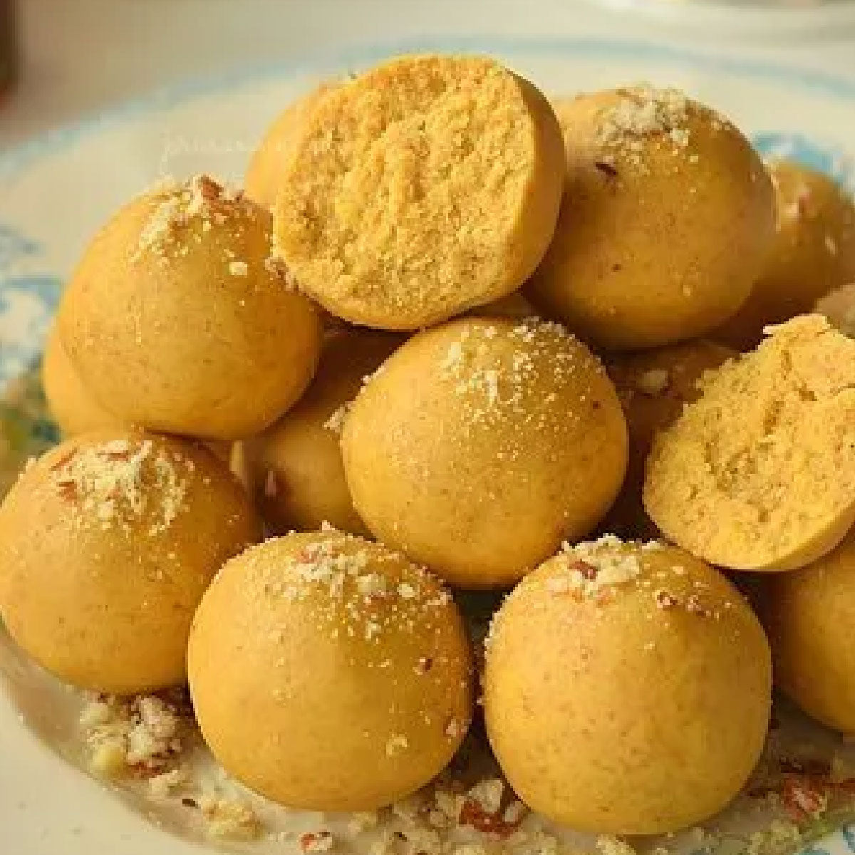 Besan Ladoo Lynk Product