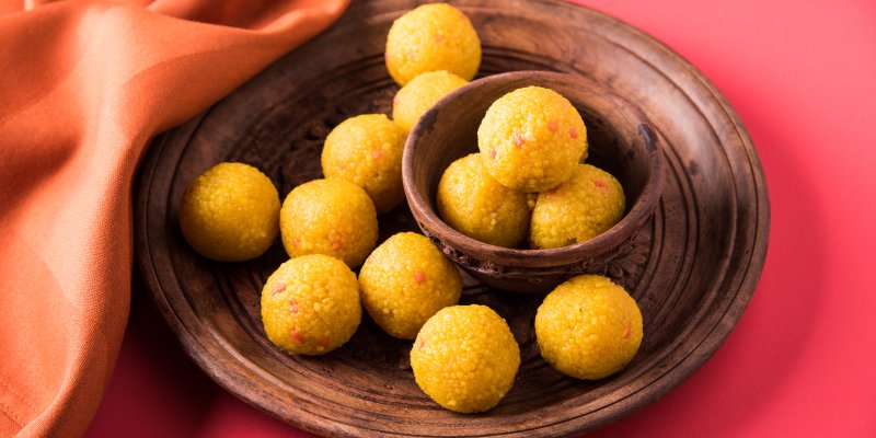 Ghee Boondi Ladoo: A Crispy and Delicious Festival Delight - Lynk Foods